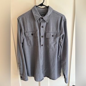 LL Bean Signature chamois flannel. Size M. Grey.